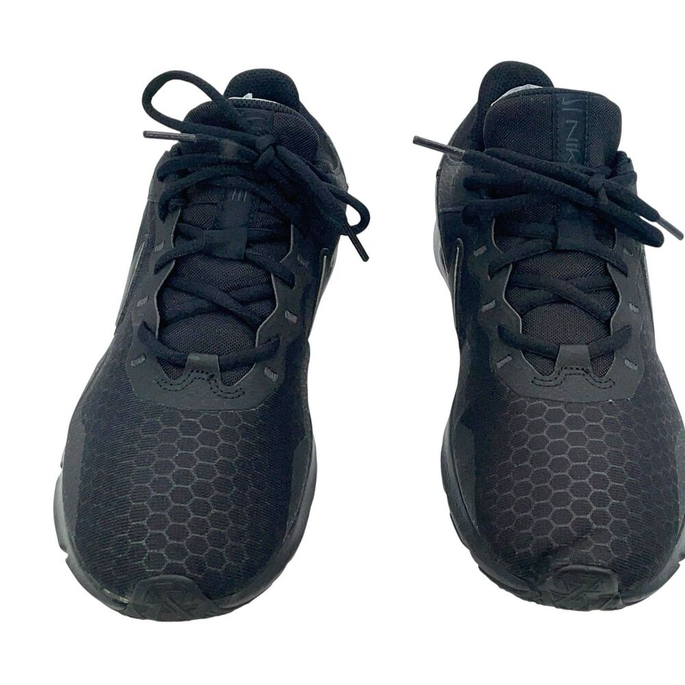 Nike Legend Essential 3 Triple Black Training Shoes Women’s Size 8.5 CQ9545-002 - Picture 3 of 7